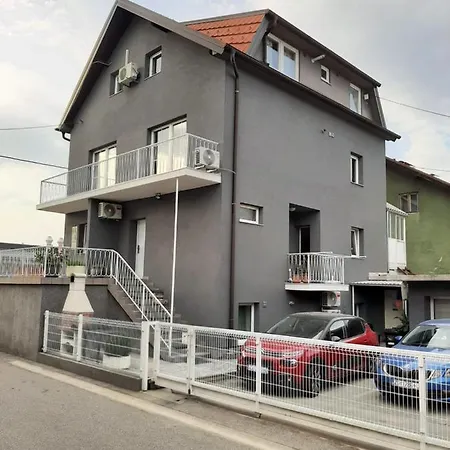 Appartement Arena